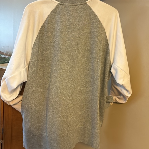 Nike Quarter Zip - Picture 2 of 2